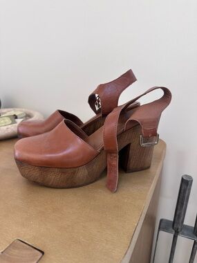 Topshop Women’s Brown Leather Platform Slingback Heels